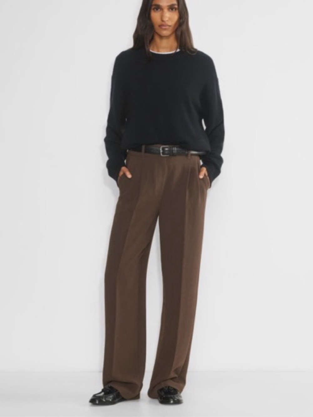 Aritzia Effortless Pant in Brown Cognac